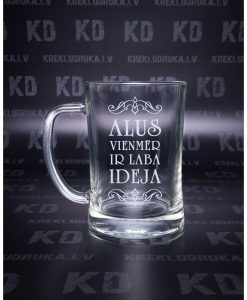 Alus kausi un glāzes